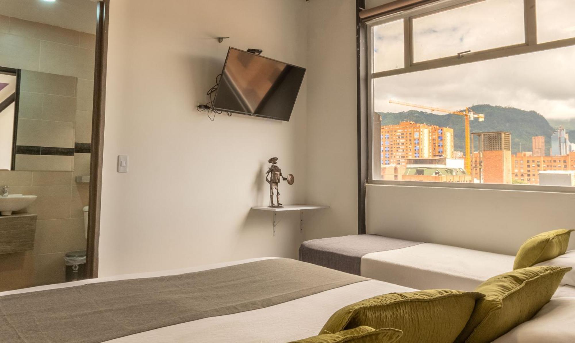 Hotel Wess Bogota Bagian luar foto