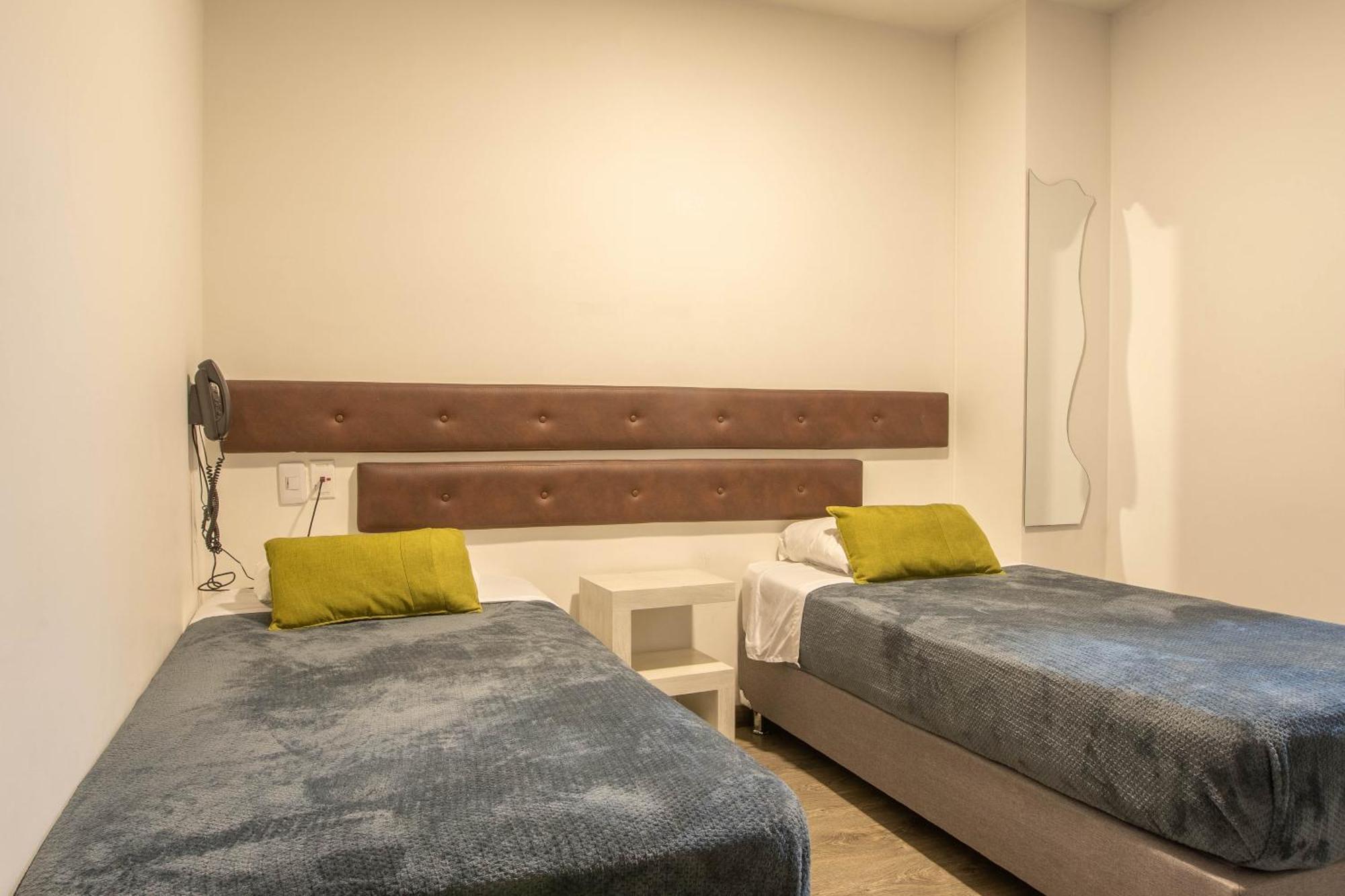 Hotel Wess Bogota Bagian luar foto