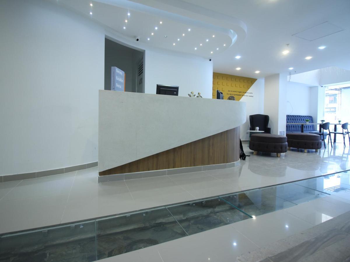 Hotel Wess Bogota Bagian luar foto